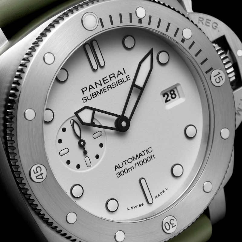 Panerai Submersible Quarantaquattro Bianco 44mm White Dial & Khaki Strap Watch