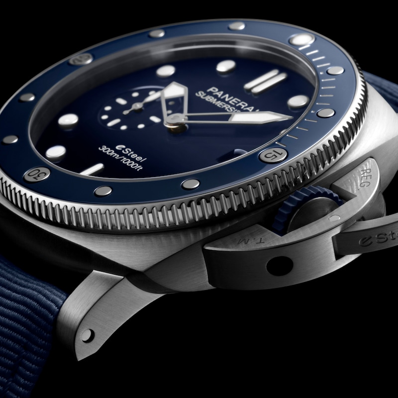 Panerai Submersible Quarantaquattro Blu Profondo 44mm Blue Dial & Fabric Strap Watch