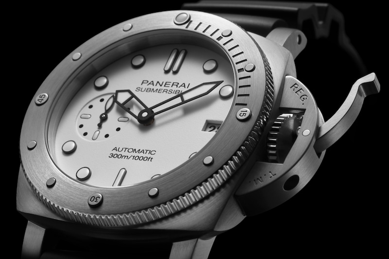 Panerai Submersible Bianco 42mm Men's White Dial & Black Strap Watch