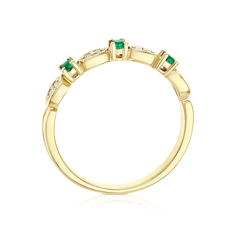 Main Image 3 of 9ct Yellow Gold Emerald & Diamond Vintage Eternity Ring