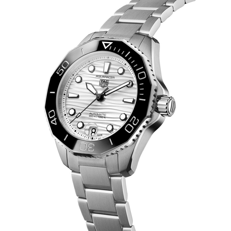 TAG Heuer Aquaracer Professional 300 Silver-Lacquered Dial & Stainless Steel Watch