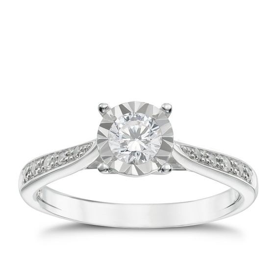 9ct White Gold 0.40ct Total Diamond Illusion Set Ring