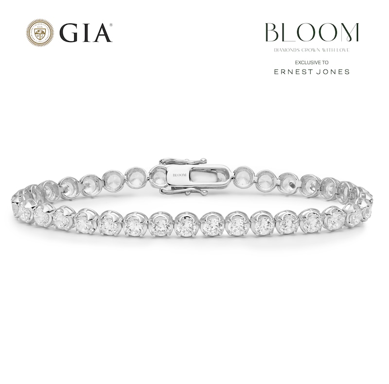 Main Image 1 of BLOOM 9ct White Gold 7ct Lab Grown Diamond Buttercup Bracelet