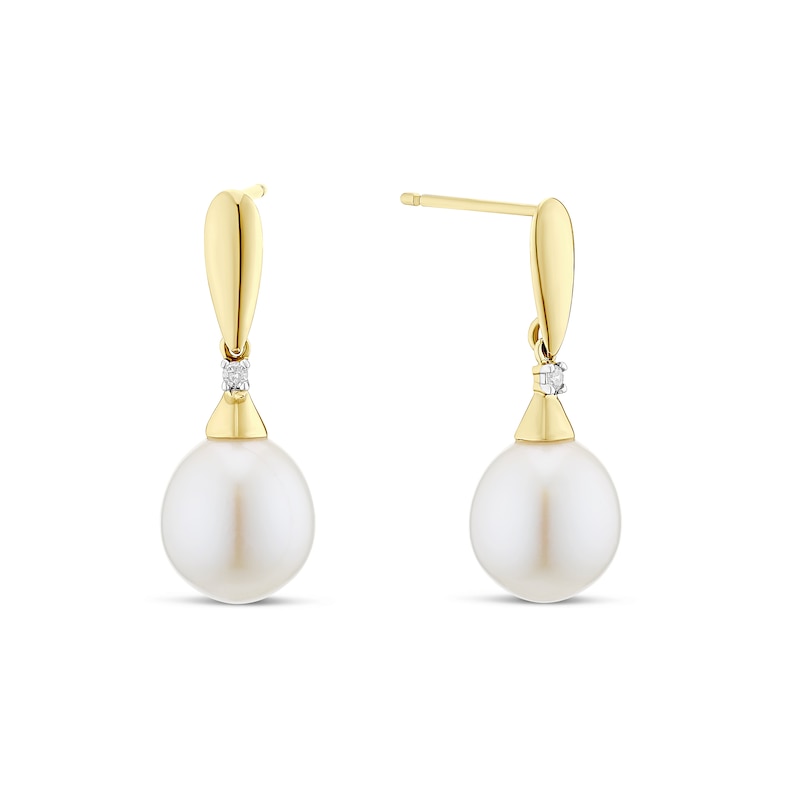 Main Image 1 of 9ct Yellow Gold Cultured Freshwater Pearl Vintage Style Drop Stud Earrings