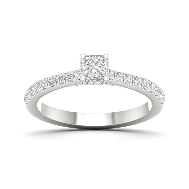 18ct White Gold & Platinum Princess Cut 0.66ct Diamond Solitaire Ring