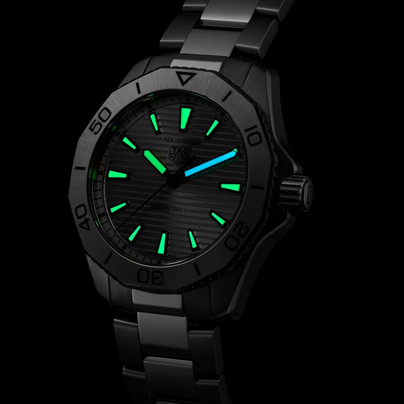 TAG Heuer Aquaracer 200 Men's Stainless Steel Bracelet Watch