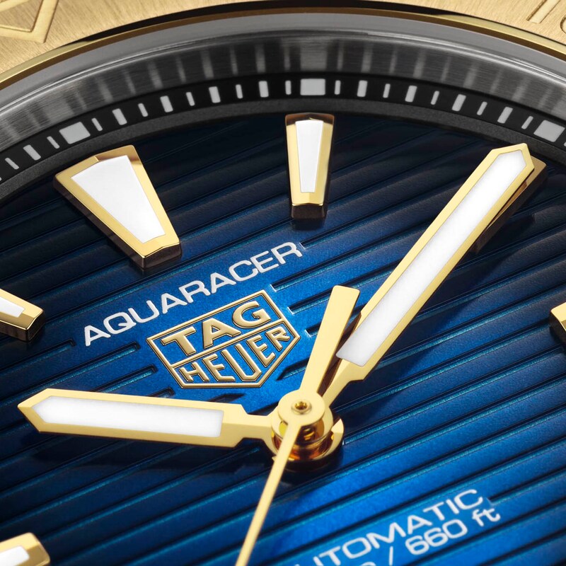 TAG Heuer Aquaracer Men's Blue Strap Watch