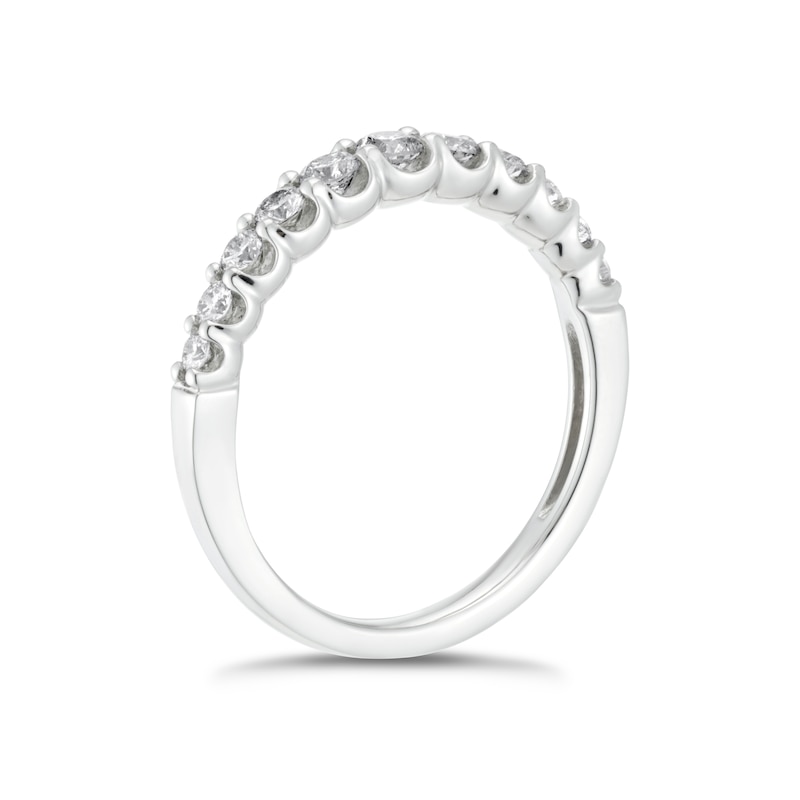 Platinum 0.50ct Diamond Gradient Eternity Ring
