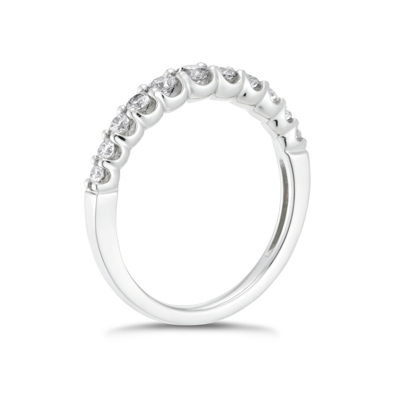 Platinum 0.50ct Diamond Gradient Eternity Ring