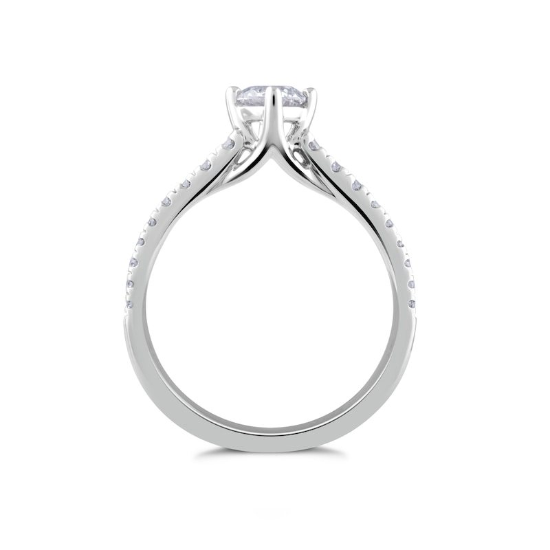 Arctic Light Platinum 0.75ct Total Diamond Ring