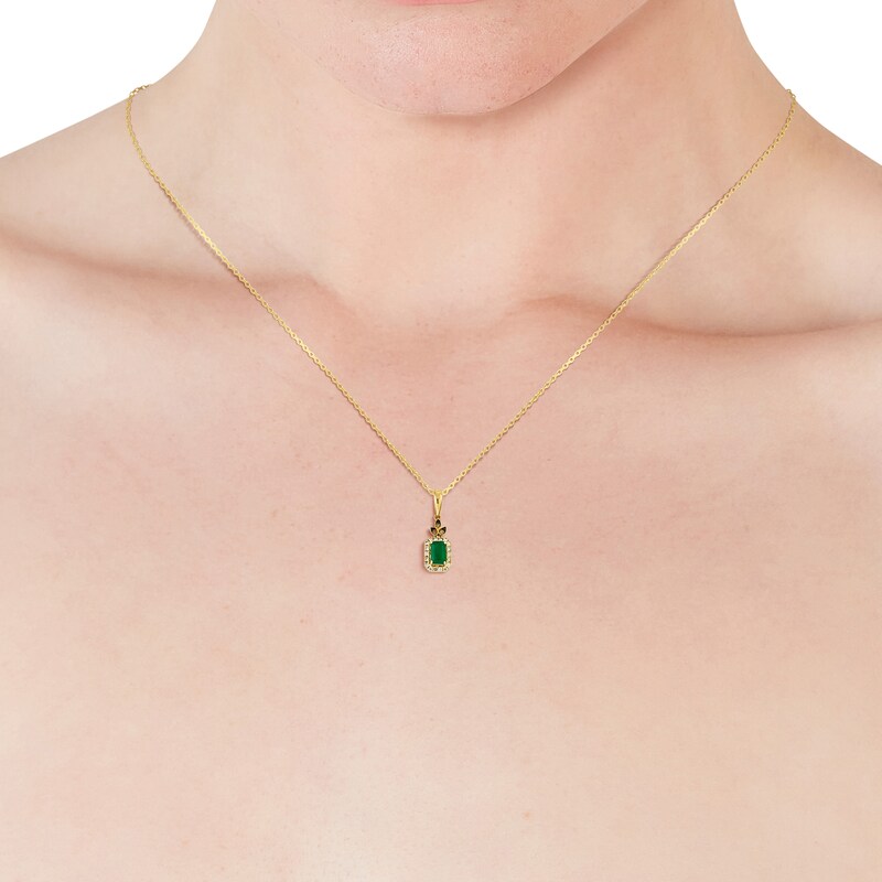 14ct Yellow Gold 0.18ct Chocolate Diamond & Emerald Pendant
