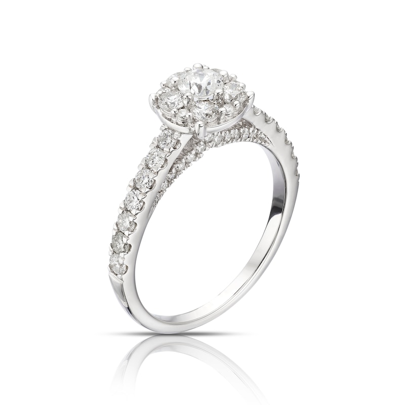 9ct White Gold 0.95ct Total Diamond Round Cluster Ring