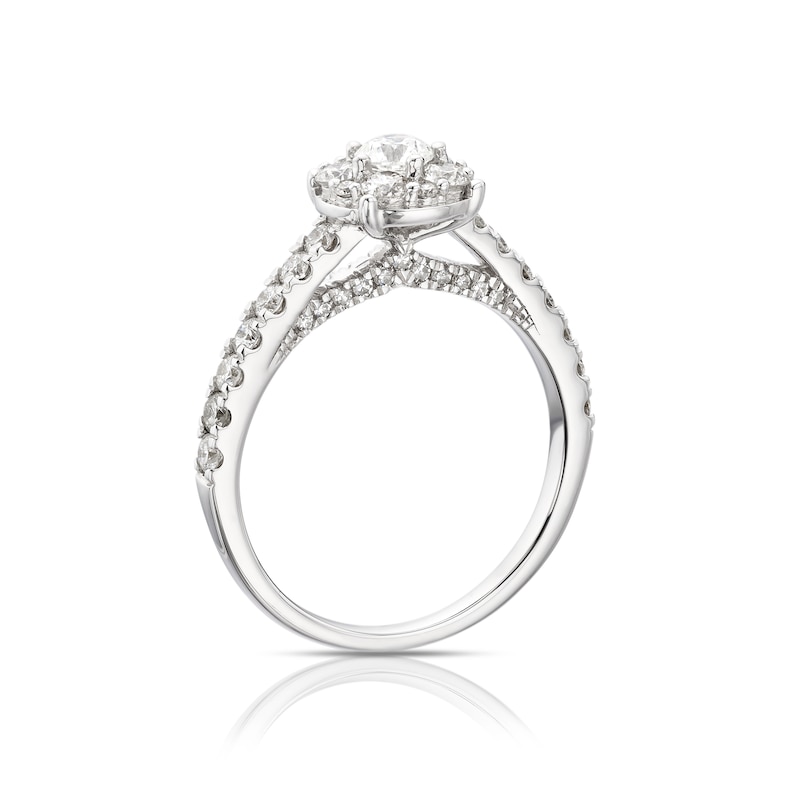 9ct White Gold 0.95ct Total Diamond Round Cluster Ring