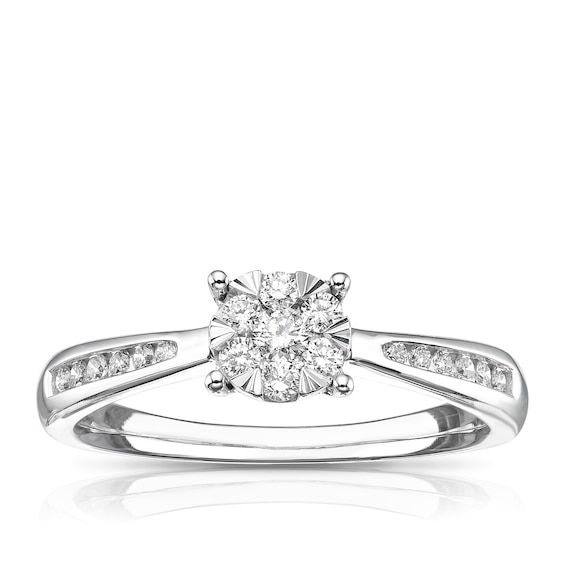 9ct White Gold 0.25ct Total Diamond Cluster Ring
