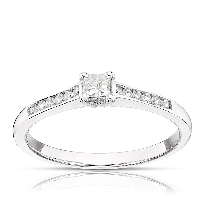Main Image 1 of 9ct White Gold 0.25ct Diamond Total Solitaire Ring
