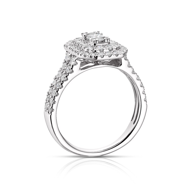 18ct White Gold 1ct Total Diamond Emerald Shaped Halo Ring