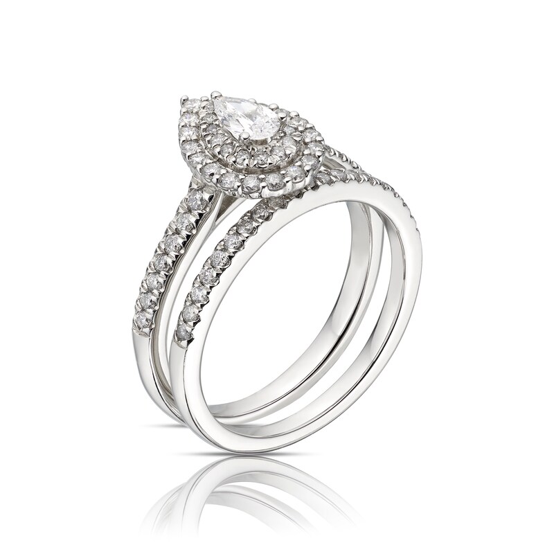 Platinum 0.75ct Diamond Total Pear Shaped Halo Bridal Set