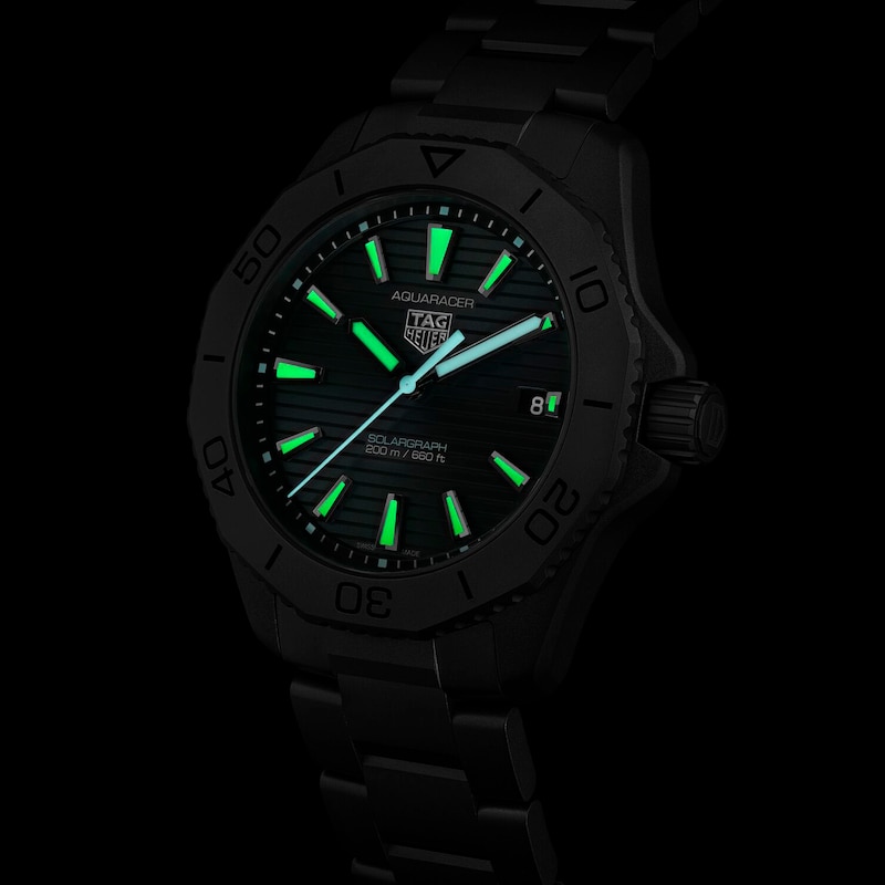 TAG Heuer Aquaracer Professional 200 Solargraph Titanium Watch