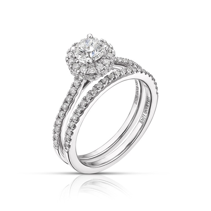 Vera Wang Platinum 0.95ct Diamond Round Halo Bridal Set