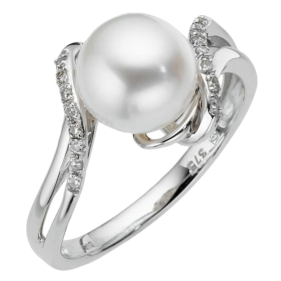 9ct White Gold Cultured Freshwater Pearl & Diamond Ring