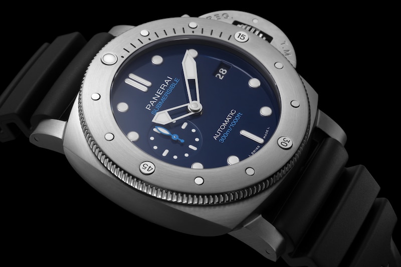 Panerai Submersible Bmg-Tech 47mm Blue Dial & Strap Watch