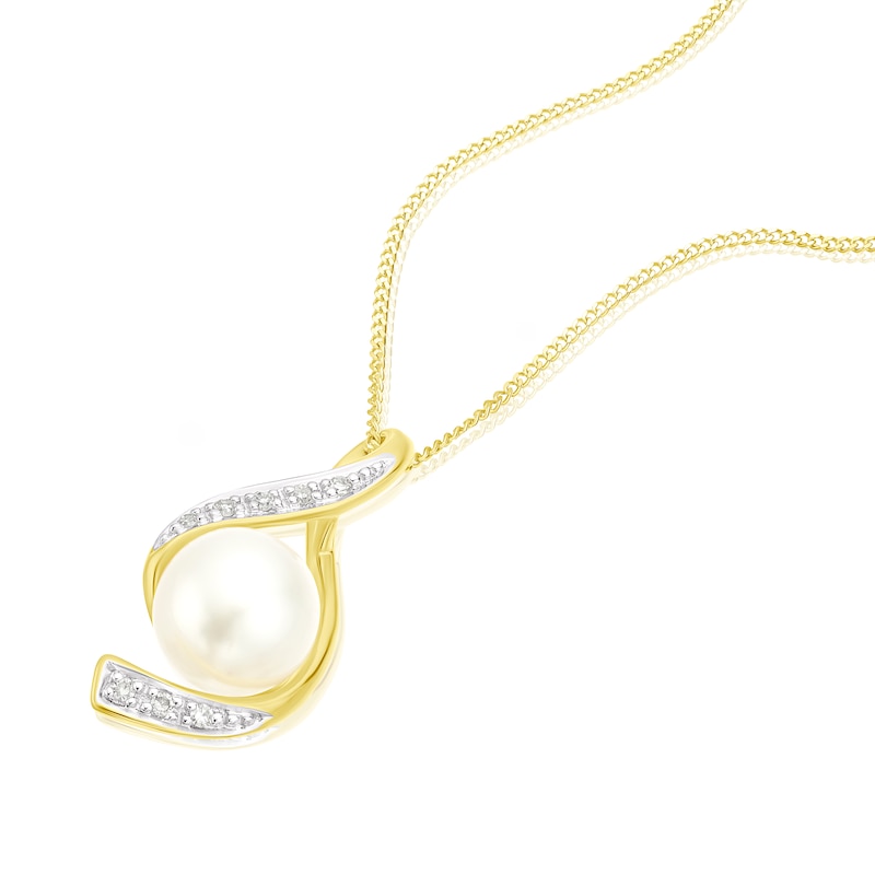 9ct Yellow Gold Diamond & Pearl Figure Eight Pendant Necklace
