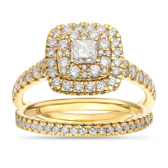 Engagement Ring 18ct Yellow Gold Princess Cut Cushion Shaped