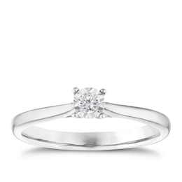 9ct White Gold Diamond Illusion Set Solitaire Ring