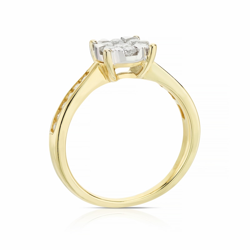 9ct Yellow Gold 0.50ct  Diamond Cluster Ring